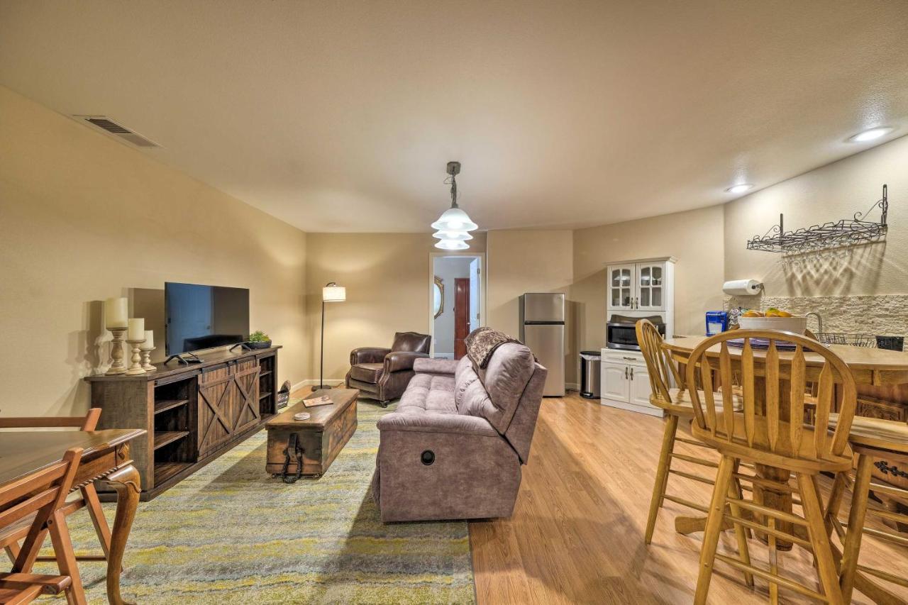 Convenient Apt With Fire Pit About Half-Mi To Lake! Groveland Bagian luar foto
