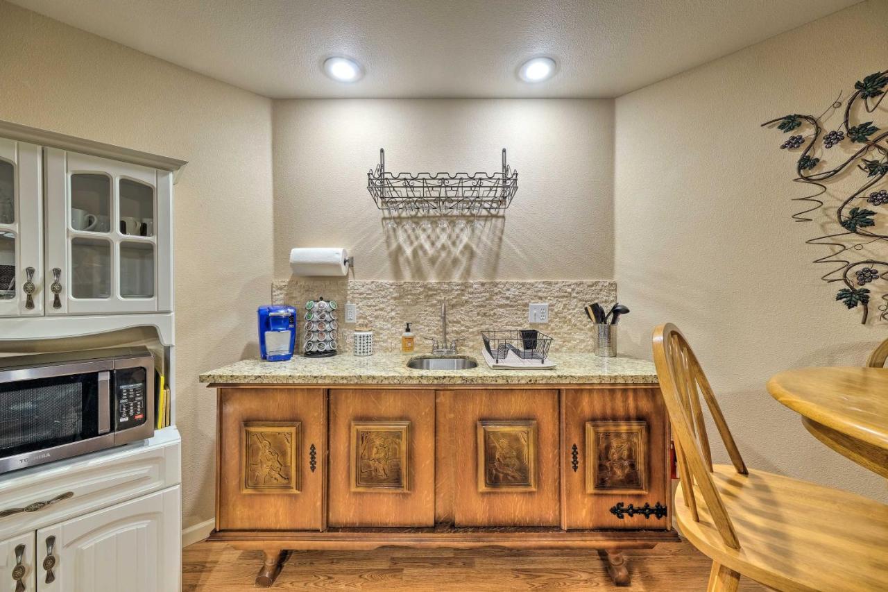 Convenient Apt With Fire Pit About Half-Mi To Lake! Groveland Bagian luar foto