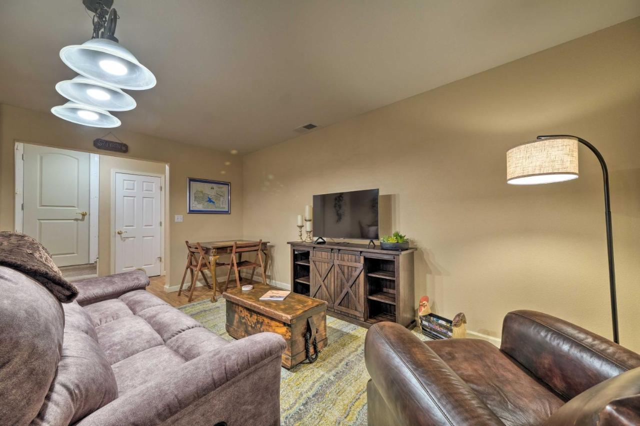 Convenient Apt With Fire Pit About Half-Mi To Lake! Groveland Bagian luar foto